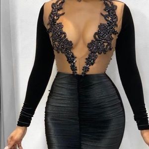 GORGEOUS HIGH END BODYCON DRESS